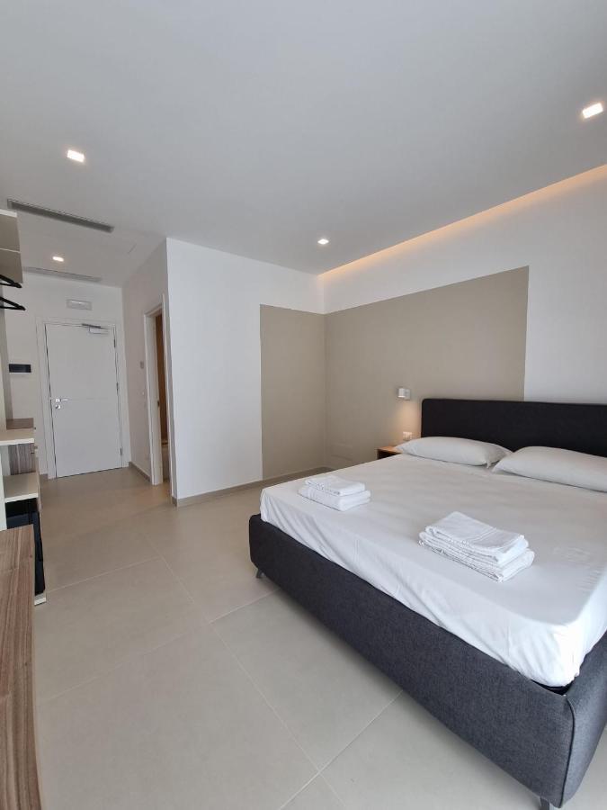 Marea Retreat Rooms Марина ди Камерота Екстериор снимка