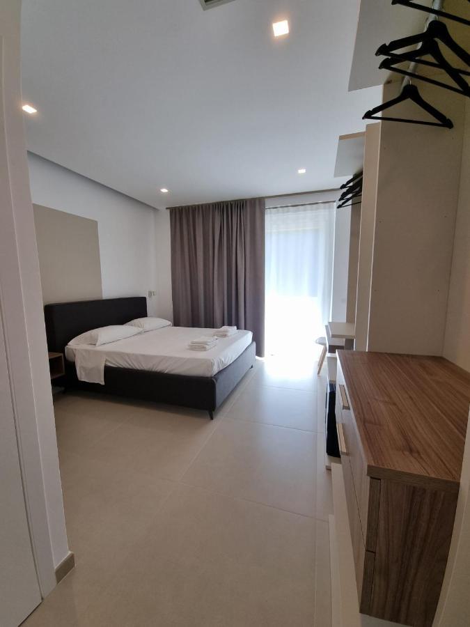 Marea Retreat Rooms Марина ди Камерота Екстериор снимка