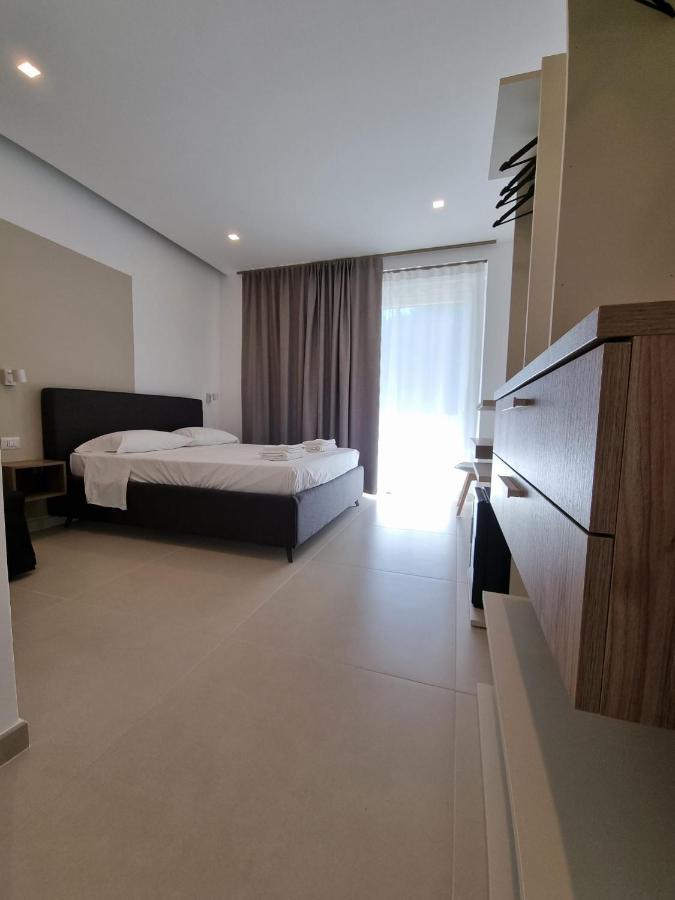 Marea Retreat Rooms Марина ди Камерота Екстериор снимка