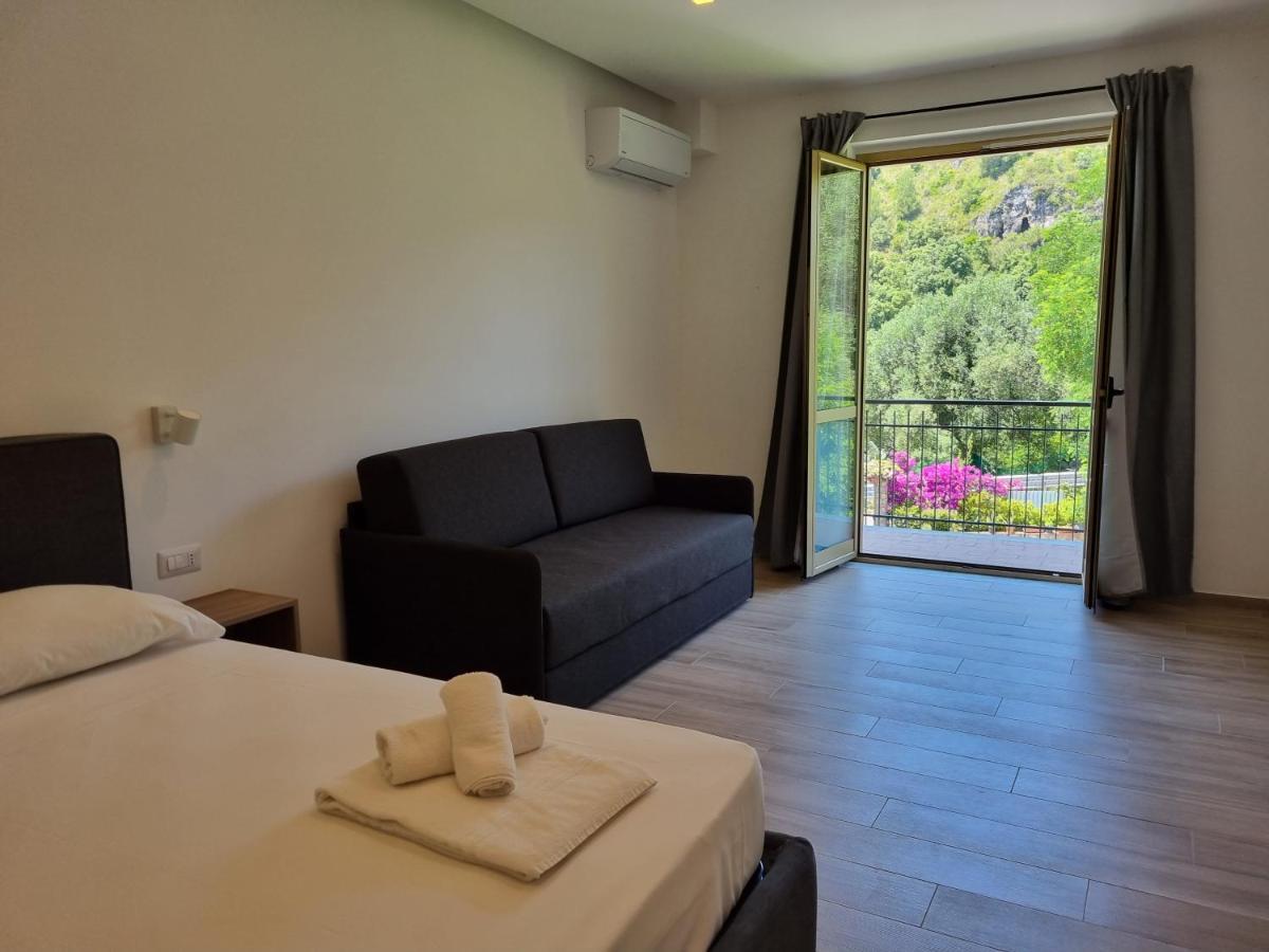 Marea Retreat Rooms Марина ди Камерота Екстериор снимка